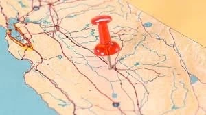 Now you have choice in the google maps voice