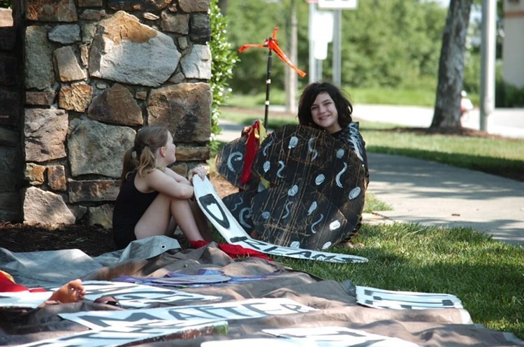 Zola Ramirez and Sam 2019 See the light by Aeon Schmoock