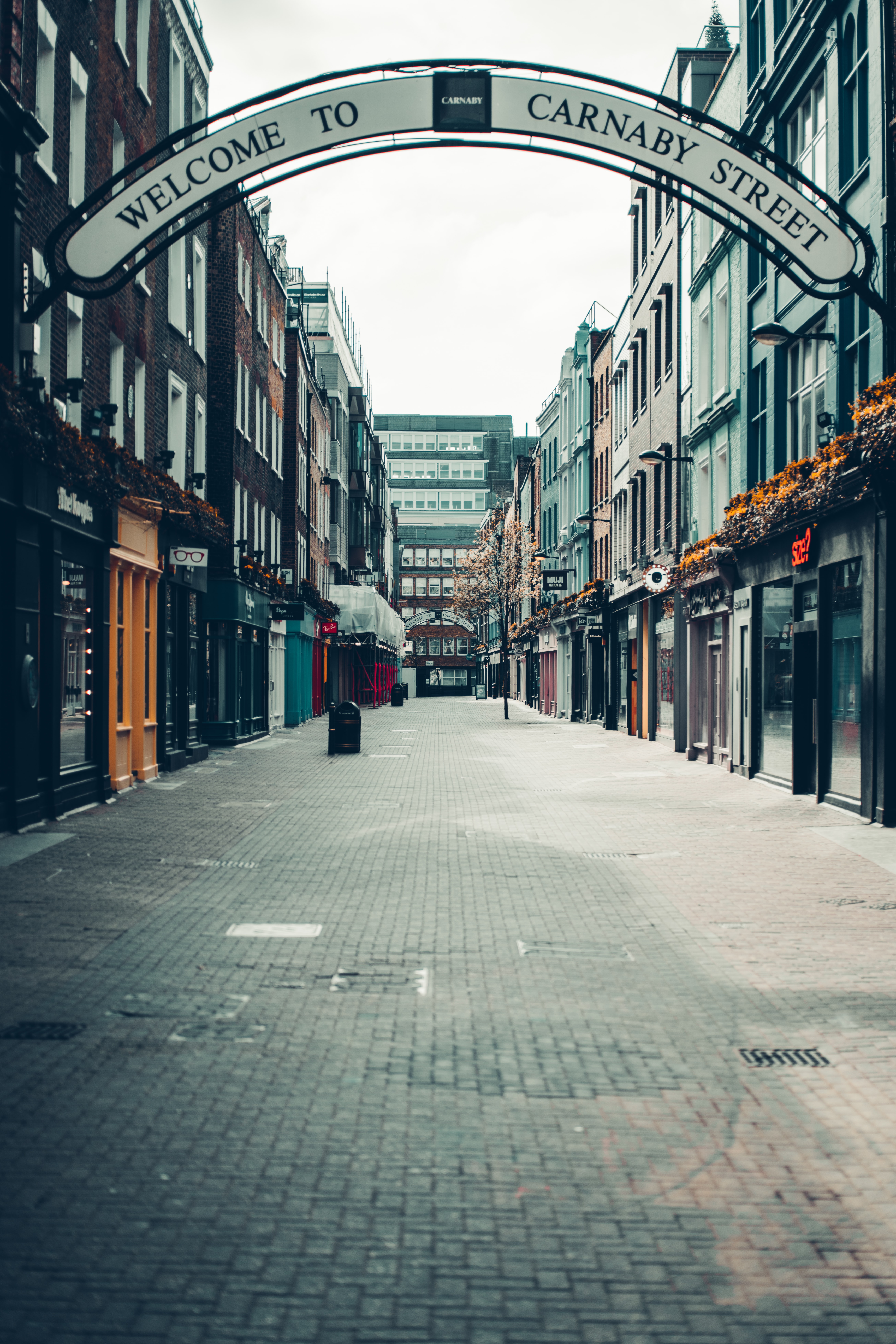 dan-senior-Welcome to Carnaby Street London-unsplash dan-senior-Welcome to Carnaby Street London-unsplash
