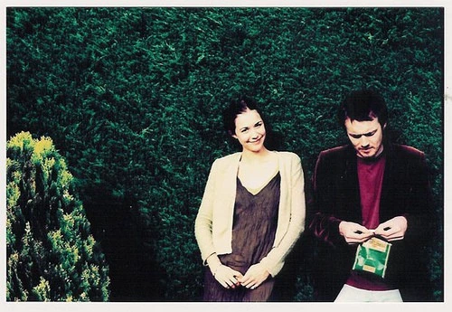 Now Damien Rice and Lisa Hannigan Watch the chemistry sparkle!