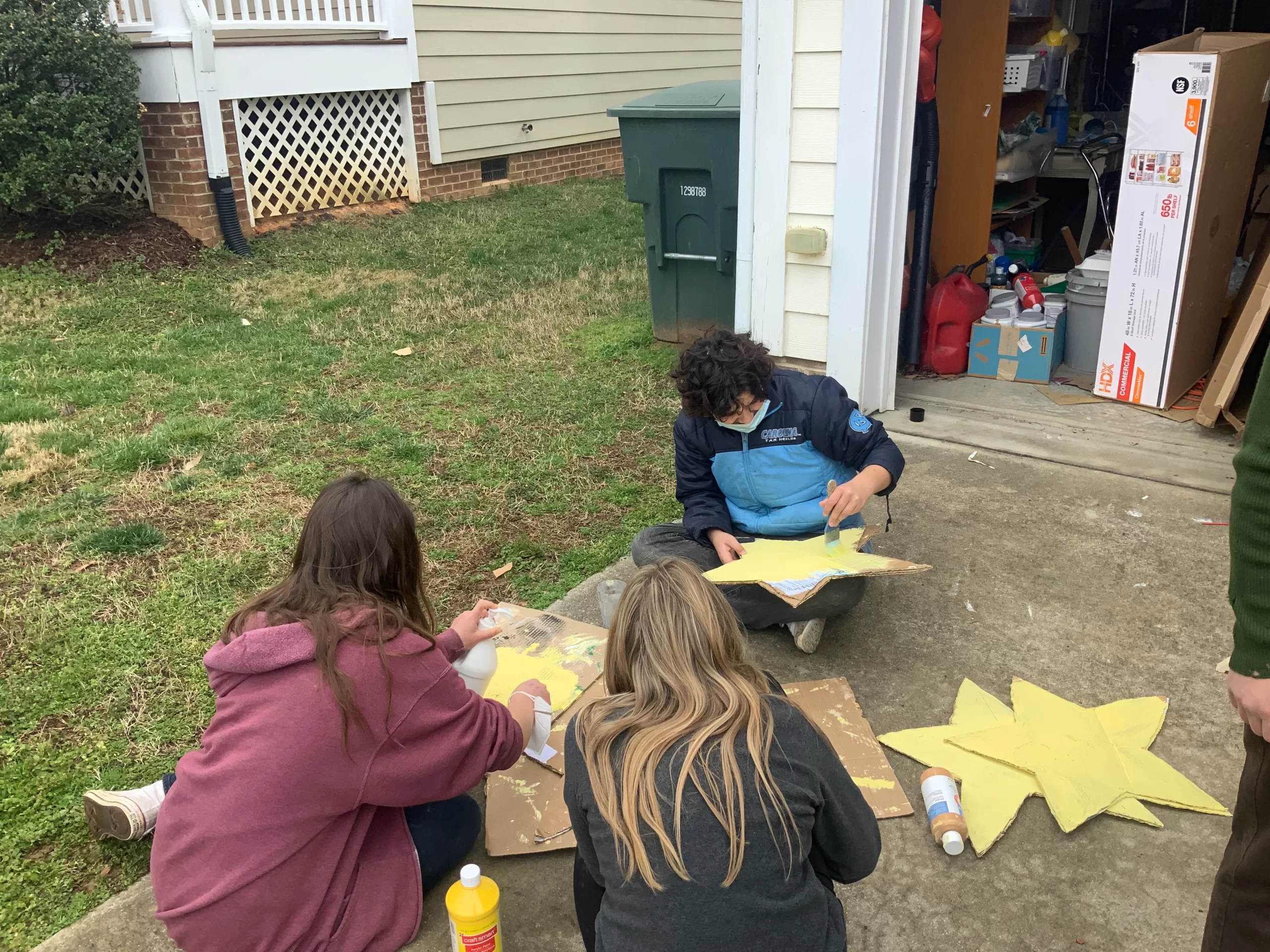 1,2,3 Puppetry mask and set build March 2022 with Zola Ramirez, Maeve and