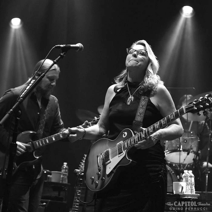 TTB Capitol Theatre Run 2015 B&W