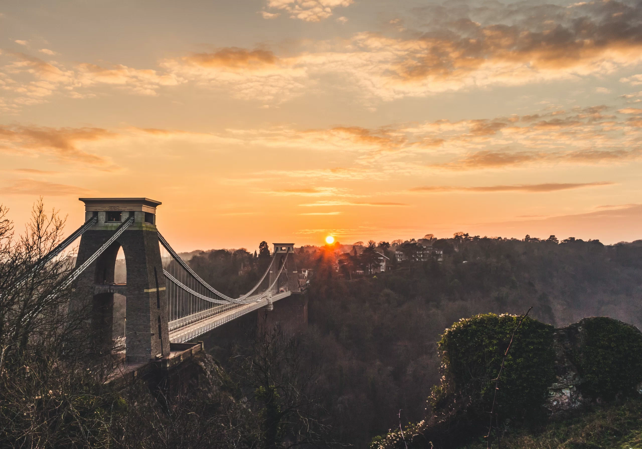 ferenc-almasi-5B6-_Bristol, UK Published on December 29, 2019 Canon, EOS 700D Free to use under the Unsplash License Clifton Sunset Bristol, UK Published on December 29, 2019 Canon, EOS 700D Free to use under the Unsplash License Clifton Sunset