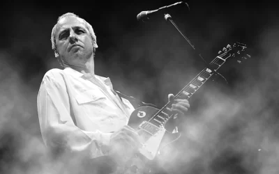 mark-knopfler-dire-straits-monochrome-guitarist-wallpaper-preview