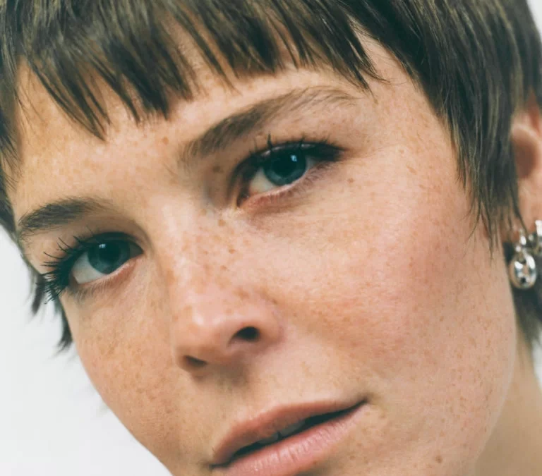 Now a chance to listen to Maggie Rogers!