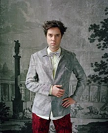 220px-Oliver_Mark_-_Rufus_Wainwright,_Berlin_2010
