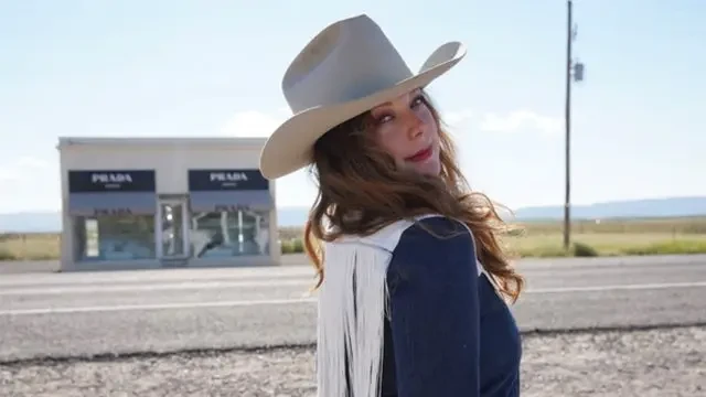 Kaitlin Butts 2024 Tour image