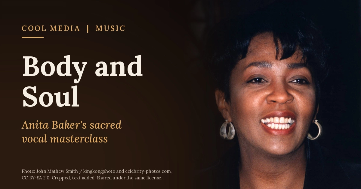 Anita Baker, circa 1998. Photo: John Mathew Smith / kingkongphoto and celebrity-photos.com, CC BY-SA 2.0.