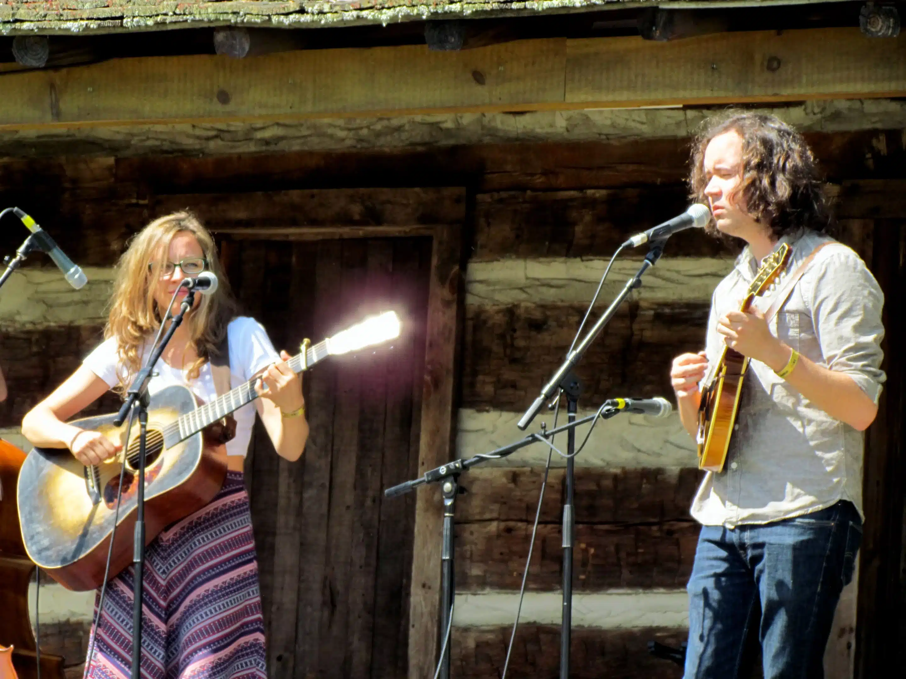Sunday shows Merlefest 2014 Date 27 April 2014, 11:02 Source 37 Mandolin Orange Merlefest 2014 Wilkesboro NC 9283 Author bobistraveling Camera location 36° 08′ 13.23″ N, 81° 11′ 00.8″ WThis file is licensed under the Creative Commons Attribution 2.0 Generic license. You are free: to share – to copy, distribute and transmit the work to remix – to adapt the work Under the following conditions: attribution – You must give appropriate credit, provide a link to the license, and indicate if changes were made. You may do so in any reasonable manner, but not in any way that suggests the licensor endorses you or your use.