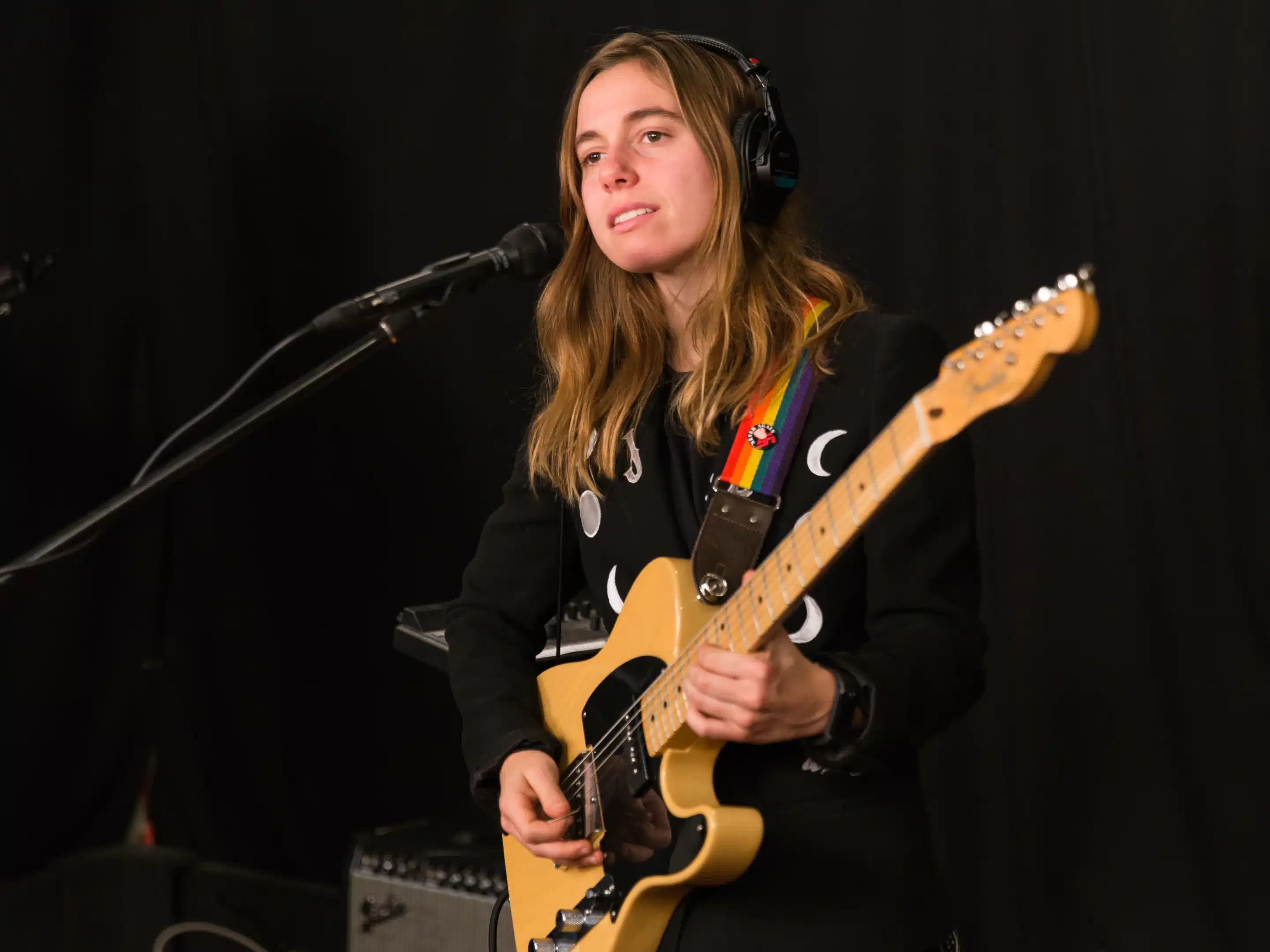 Boygenius Live in Studio A, 11.7.18 Photographer: Brian Gallagher. Attribution-NonCommercial-ShareAlike 2.0 Generic CC BY-NC-SA 2.0 Deed Boygenius Live in Studio A, 11.7.18 Photographer: Brian Gallagher