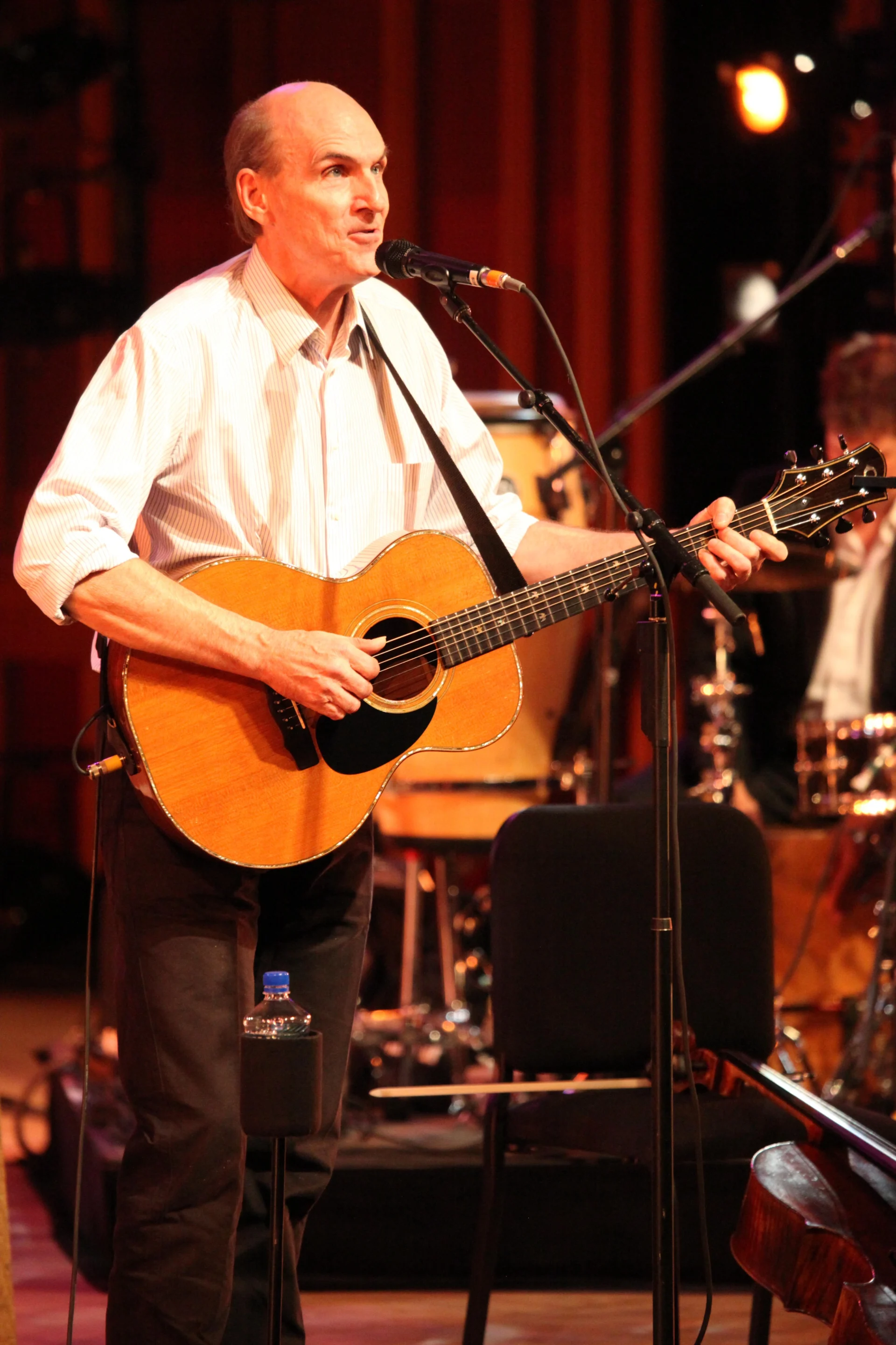 James Taylor performs at Seiji Ozawa Hall 6.30.11 (Hilary Scott)Taken on June 30, 2011 by digboston. Attribution 2.0 Generic CC BY 2.0 Deed James Taylor performs at Seiji Ozawa Hall 6.30.11 (Hilary Scott)Attribution 2.0 Generic CC BY 2.0 Deed