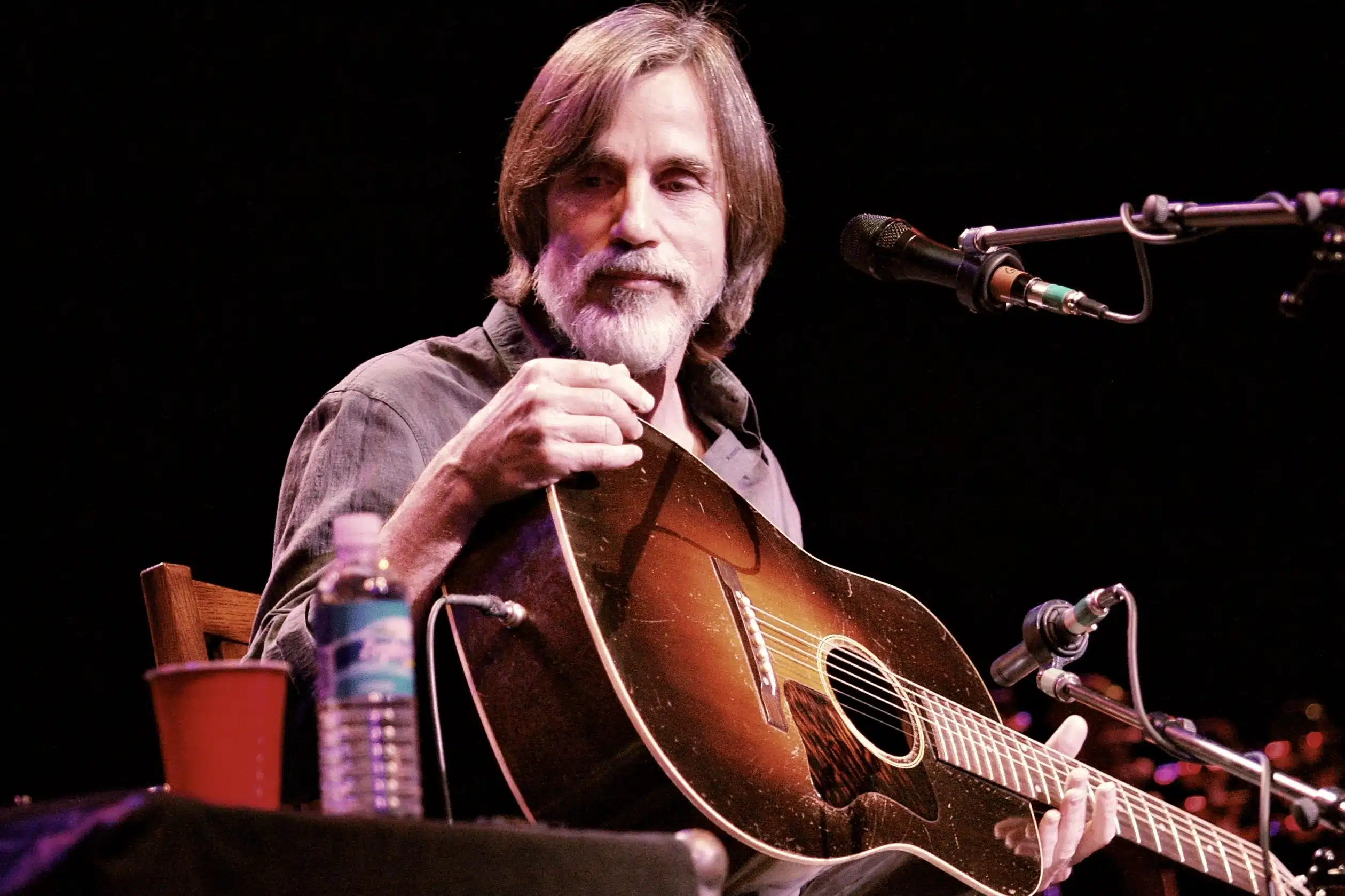 Jackson_Browne_2008 Jackson Browne unplugged and in concert. Date 23 March 2008, 11:00 Source Jackson Brown Live (Cover Photo) Author Craig ONeal. This file is licensed under the Creative Commons Attribution-Share Alike 2.0 Generic license