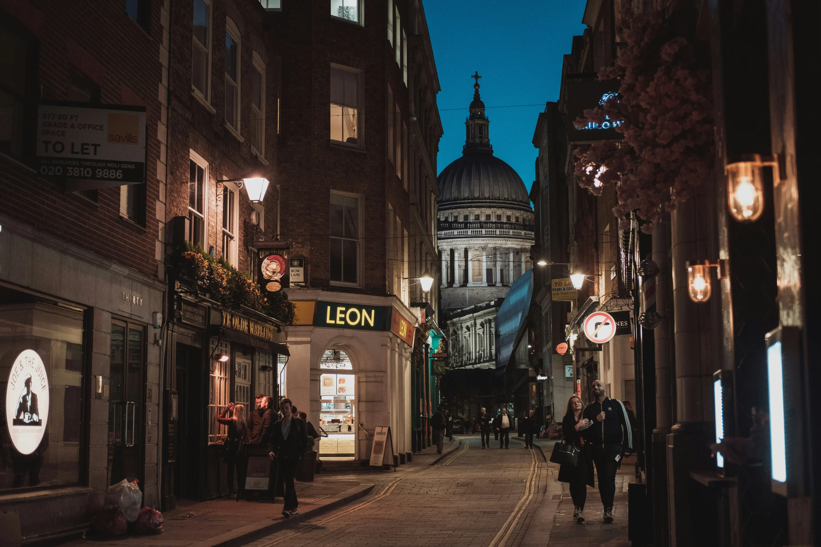 gregoire-jeanneau- Saint Paul, London, UK-unsplash Saint Paul, London, UK Published on June 15, 2019 FUJIFILM, X-T2 Free to use under the Unsplash License