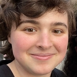 hannah-jocelyn.Profile Image-smart
