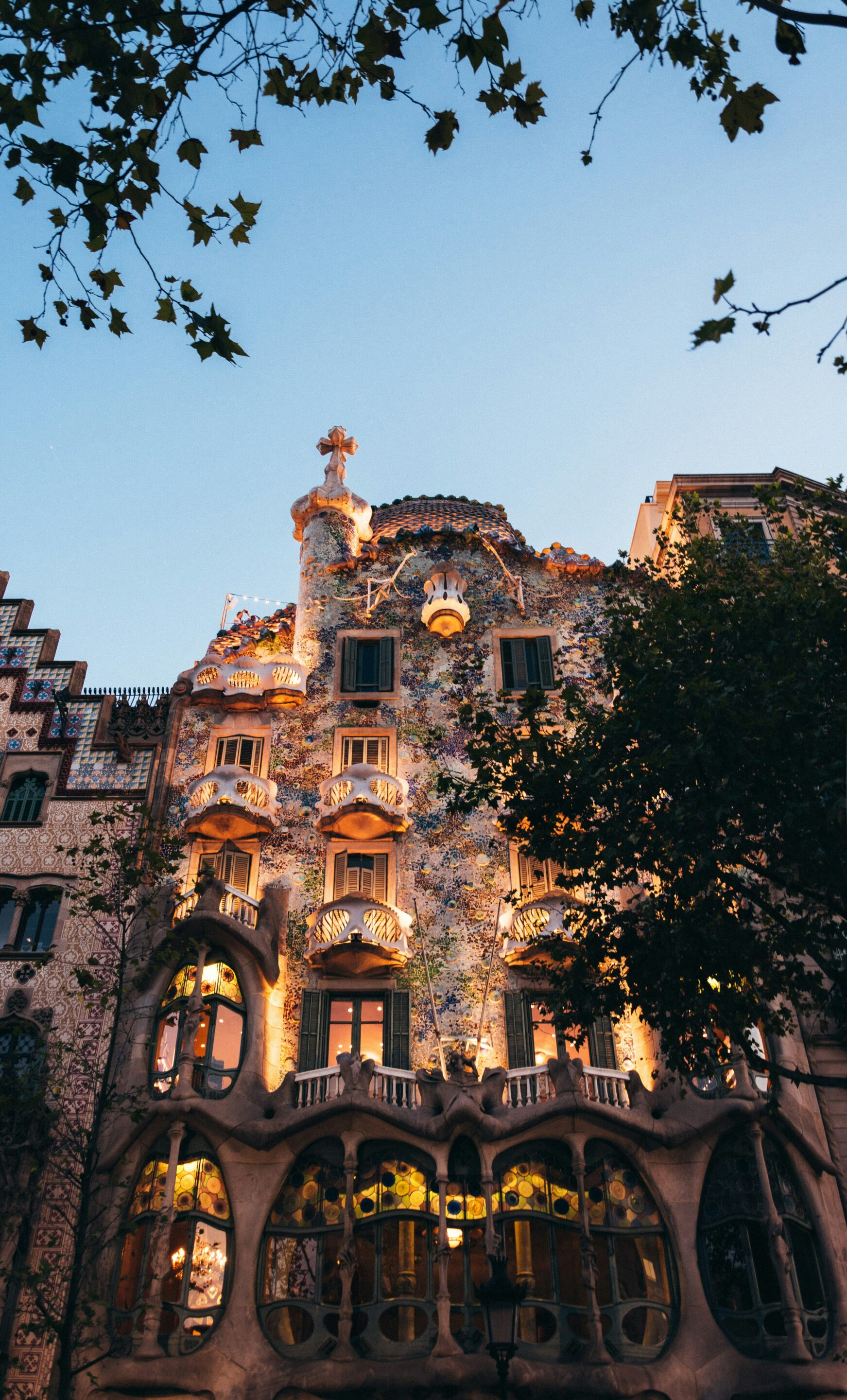 theodor-vasile-LSscVPEyQpI-unsplash The beauty of Casa Batllo Casa Batlló, Passeig de Gràcia, Barcelona, Spain Published on January 17, 2020 NIKON CORPORATION, NIKON D7200 Free to use under the Unsplash License