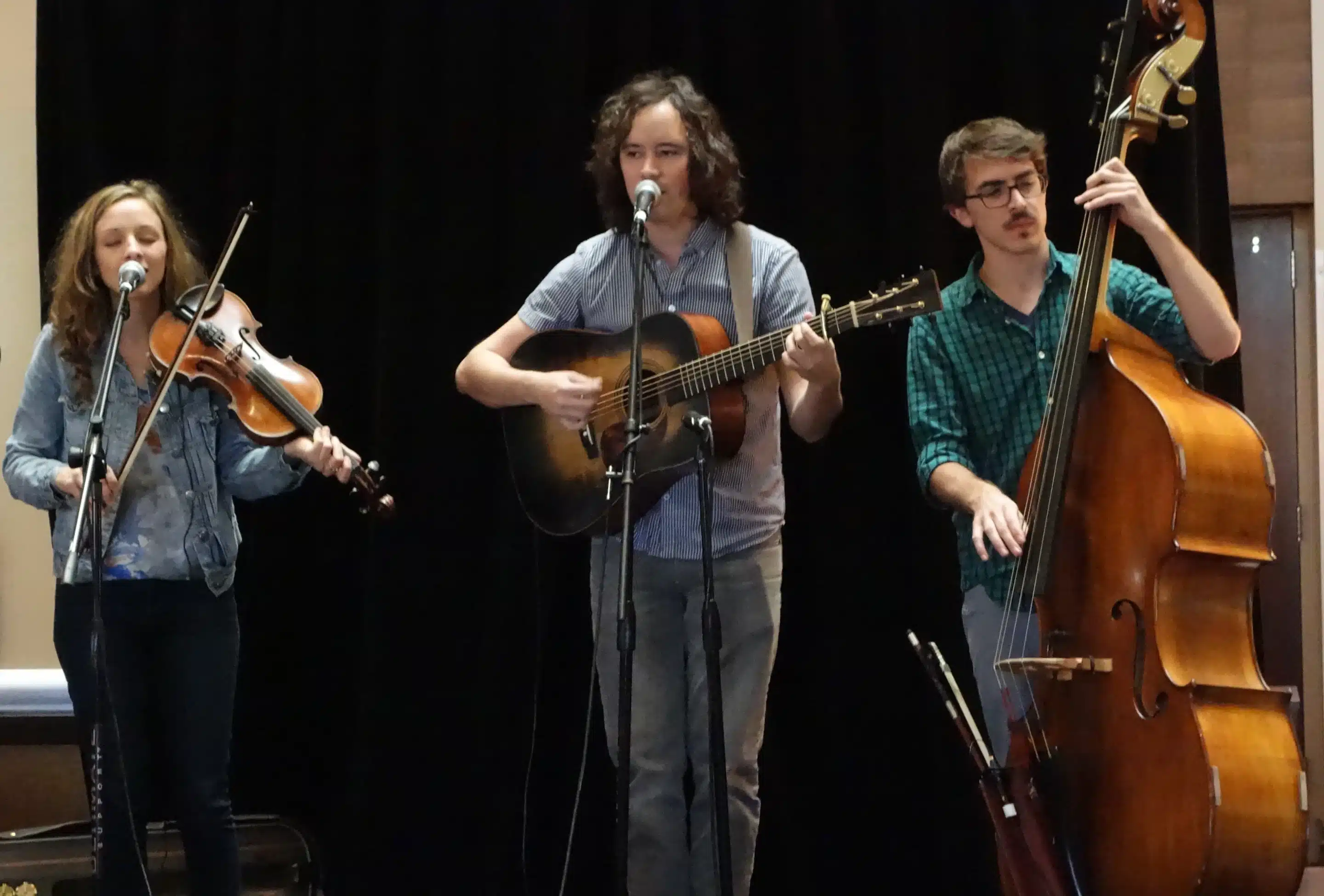 Mandolin Orange DSC02614 Mandolin Orange @ SXSW 2014 (Hyatt Regency) 182 views 0 faves 0 comments Uploaded on October 17, 2014 Taken on March 12, 2014 Mandolin Orange DSC02614 Mandolin Orange @ SXSW 2014 (Hyatt Regency) 182 views 0 faves 0 comments Uploaded on October 17, 2014 Taken on March 12, 2014 Image by Bob Tomlinson Attribution-NonCommercial 2.0 Generic CC BY-NC 2.0 Deed